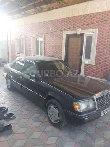 Mercedes E 200 1991, 256,893 km - 2.0 l - Bakı