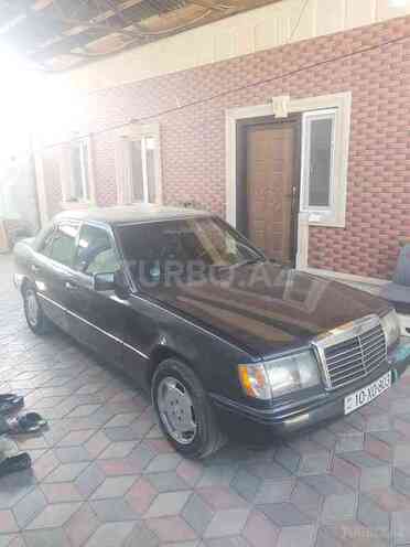 Mercedes E 200 1991, 256,893 km - 2.0 l - Bakı
