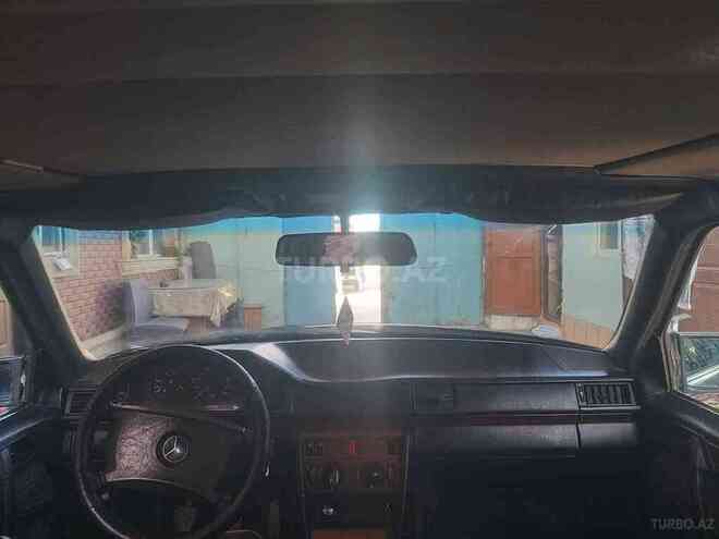 Mercedes E 200 1991, 256,893 km - 2.0 l - Bakı