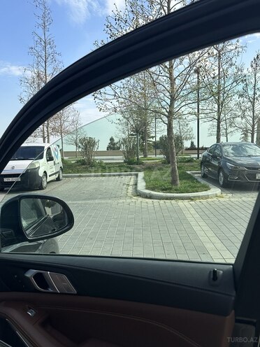 BMW X7 2021, 29,200 km - 3.0 l - Bakı
