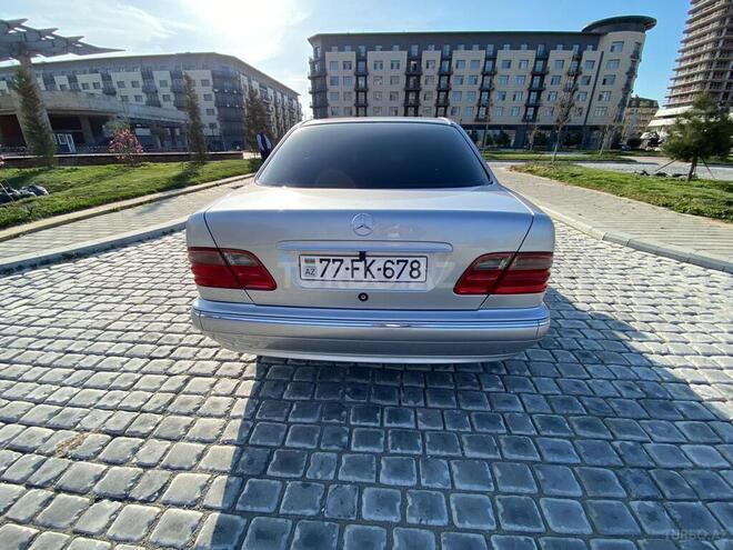 Mercedes E 240 2000, 307,500 km - 2.6 l - Bakı