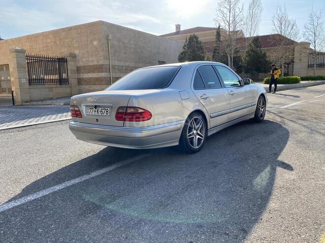 Mercedes E 240 2000, 307,500 km - 2.6 l - Bakı