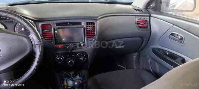 Kia Rio 2011, 337,800 km - 1.4 l - Qusar
