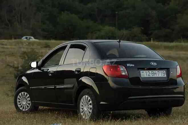 Kia Rio 2011, 337,800 km - 1.4 l - Qusar