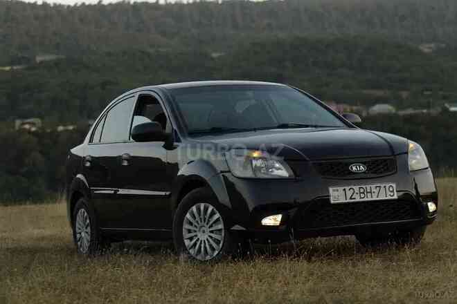 Kia Rio 2011, 337,800 km - 1.4 l - Qusar