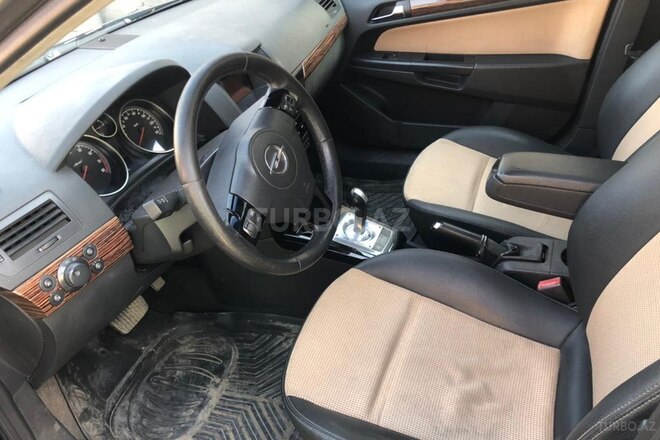 Opel Astra 2007, 122,000 km - 1.6 л - Bakı