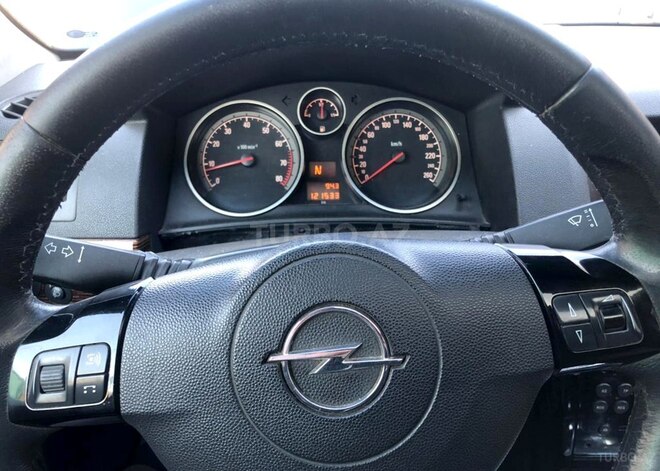 Opel Astra 2007, 122,000 km - 1.6 л - Bakı