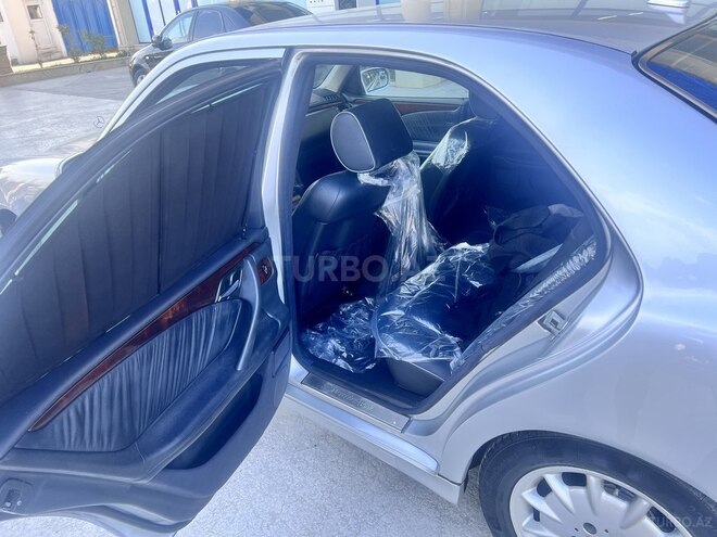 Mercedes E 220 2000, 321,522 km - 2.2 l - Bakı
