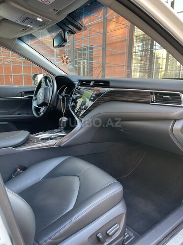 Toyota Camry 2018, 135,000 km - 2.5 l - Bakı