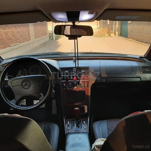 Mercedes C 200 1996, 428,000 km - 2.0 л - Bakı
