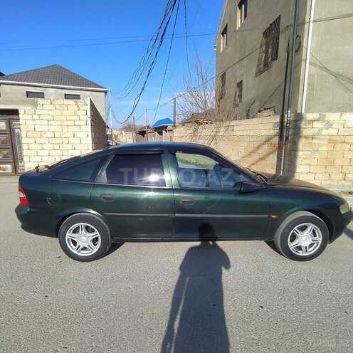 Opel Vectra 1997, 267,000 km - 1.6 l - Sumqayıt