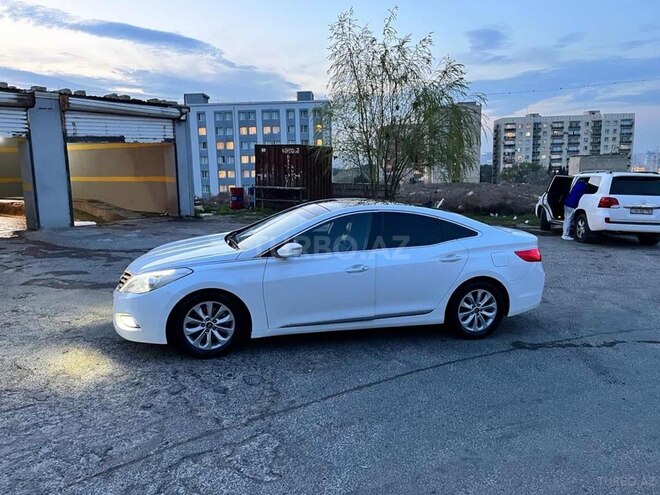 Hyundai Grandeur 2011, 242,000 km - 2.4 л - Bakı