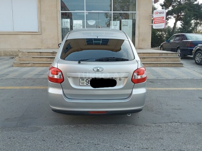 LADA (VAZ) Granta 2016, 144,500 km - 1.6 л - Salyan