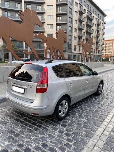 Hyundai i30 2009, 178,400 km - 1.6 l - Bakı