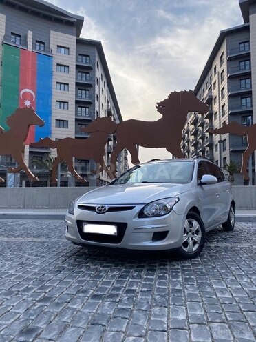 Hyundai i30 2009, 178,400 km - 1.6 l - Bakı