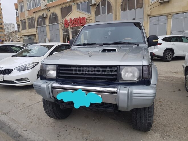 Mitsubishi Pajero 1996, 300,000 km - 2.8 l - Bakı