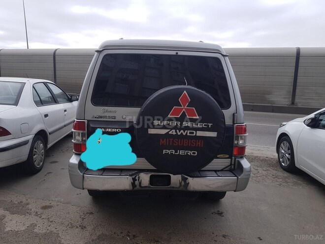 Mitsubishi Pajero 1996, 300,000 km - 2.8 l - Bakı