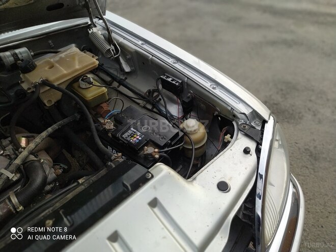 GAZ 31105 2005, 124,000 km - 2.4 l - Quba