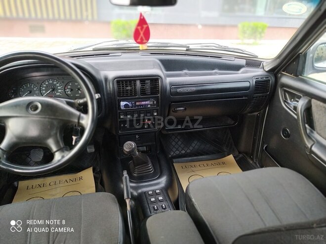 GAZ 31105 2005, 124,000 km - 2.4 l - Quba