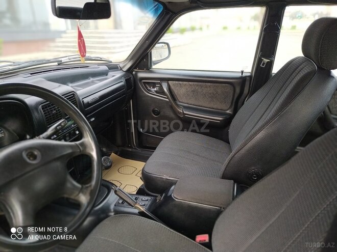 GAZ 31105 2005, 124,000 km - 2.4 l - Quba