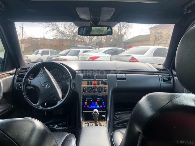 Mercedes E 240 2001, 447,000 km - 2.4 l - Bakı