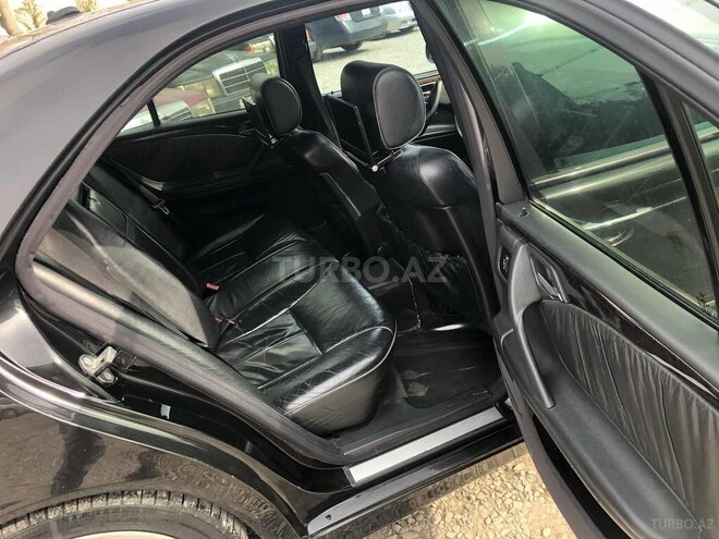 Mercedes E 240 2001, 447,000 km - 2.4 l - Bakı