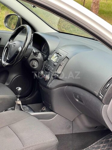 Hyundai i30 2009, 166,300 km - 1.6 l - Bakı
