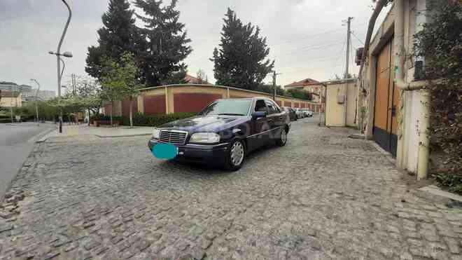 Mercedes C 200 1995, 442,589 km - 2.0 l - Bakı