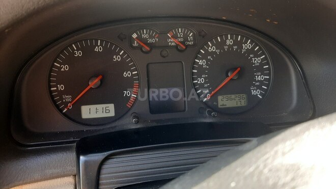 Volkswagen Passat 1999, 296,000 km - 1.8 л - Bakı