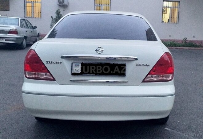 Nissan Sunny 2008, 220,000 km - 1.6 l - Bakı