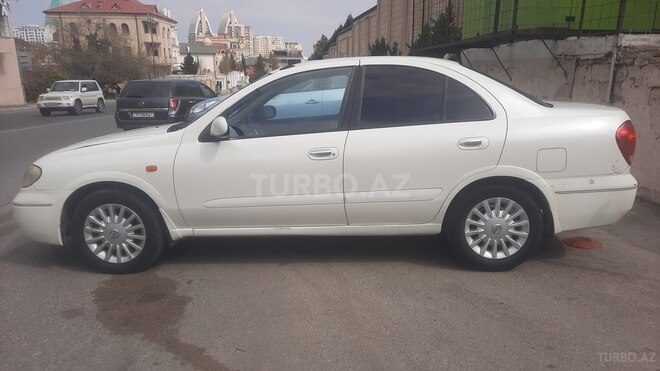 Nissan Sunny 2008, 220,000 km - 1.6 l - Bakı