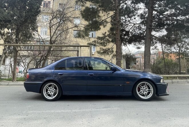 BMW 530 1999, 350,000 km - 3.0 л - Bakı