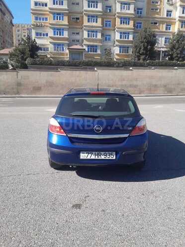 Opel Astra 2004, 215,000 km - 1.4 l - Bakı