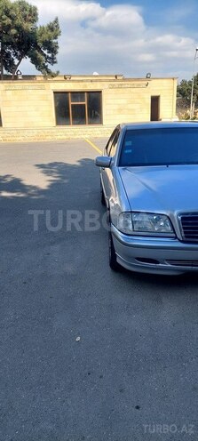 Mercedes C 240 1999, 301,000 km - 2.4 l - Bakı