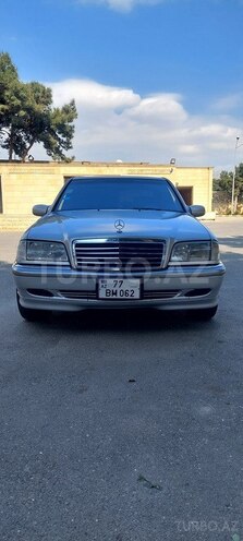 Mercedes C 240 1999, 301,000 km - 2.4 l - Bakı