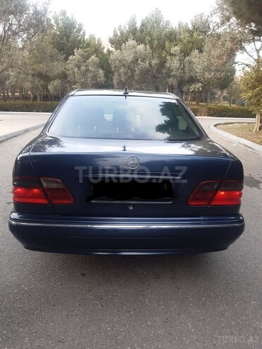 Mercedes E 220 1998, 371,254 km - 2.2 l - Bakı