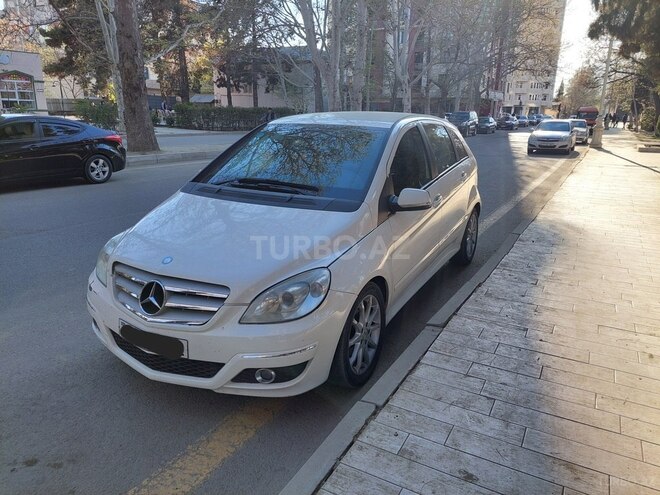 Mercedes B 170 2008, 276,000 km - 1.7 l - Mingəçevir