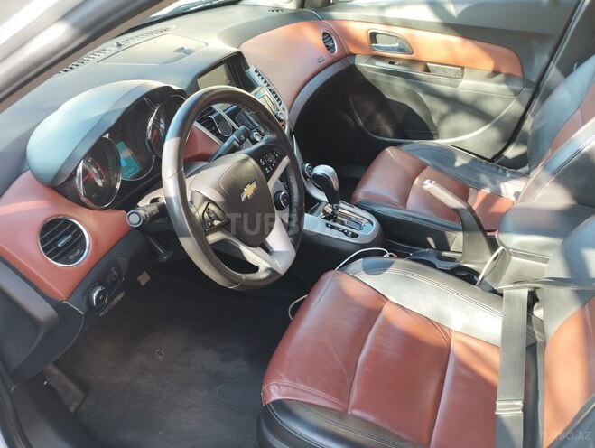 Chevrolet Cruze 2014, 215,500 km - 1.4 l - Bakı