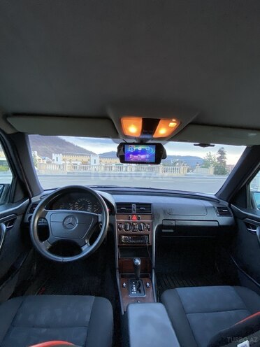 Mercedes C 180 1996, 409,000 km - 1.8 l - Qəbələ