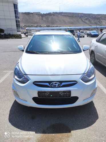 Hyundai Accent 2011, 143,700 km - 1.6 л - Bakı
