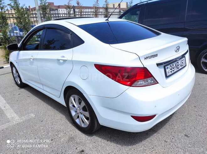 Hyundai Accent 2011, 143,700 km - 1.6 л - Bakı
