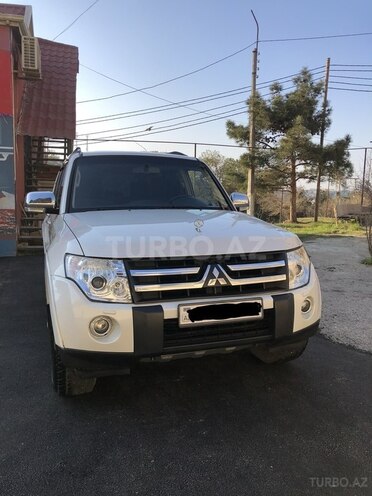 Mitsubishi Pajero 2008, 238,000 km - 3.0 l - Bakı