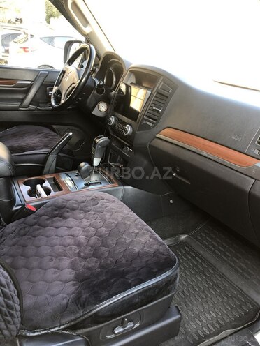 Mitsubishi Pajero 2008, 238,000 km - 3.0 l - Bakı