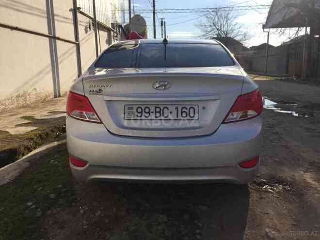 Hyundai Accent 2017, 105,502 km - 1.6 l - Tovuz