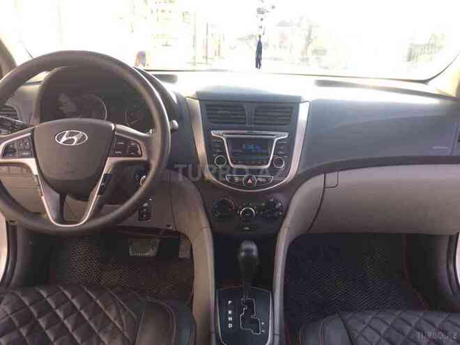 Hyundai Accent 2017, 105,502 km - 1.6 l - Tovuz