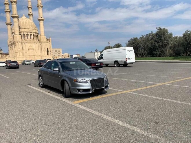 Audi A4 2005, 315,000 km - 2.0 l - Bakı