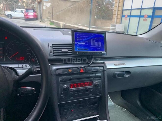 Audi A4 2005, 315,000 km - 2.0 l - Bakı