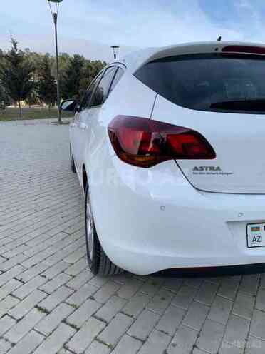 Opel Astra 2011, 163,600 km - 1.3 л - Bakı