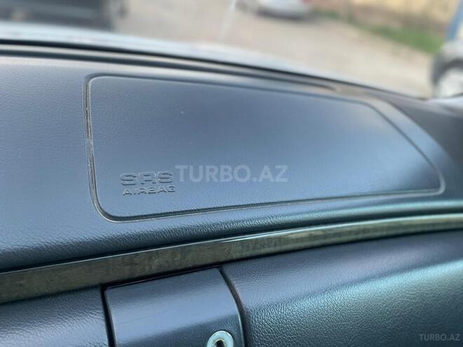 Mercedes E 220 2000, 354,000 km - 2.2 л - Bakı