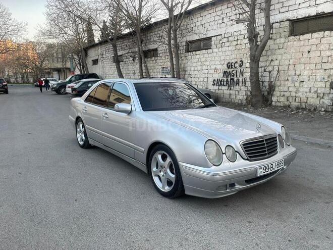 Mercedes E 220 2000, 354,000 km - 2.2 л - Bakı